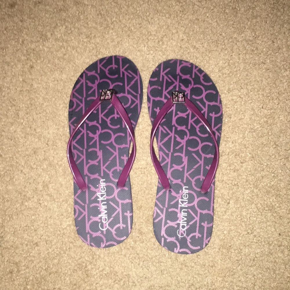 Calvin Klein flip flops
